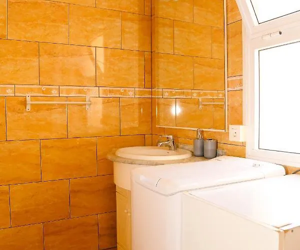 Yucca Park Costa Adeje (Tenerife)