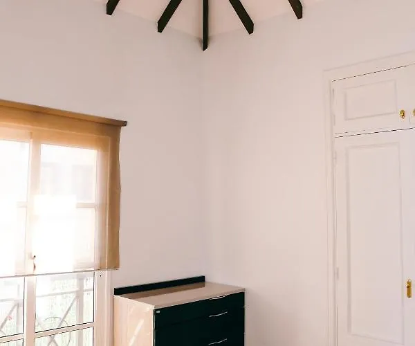 Yucca Park Apartment